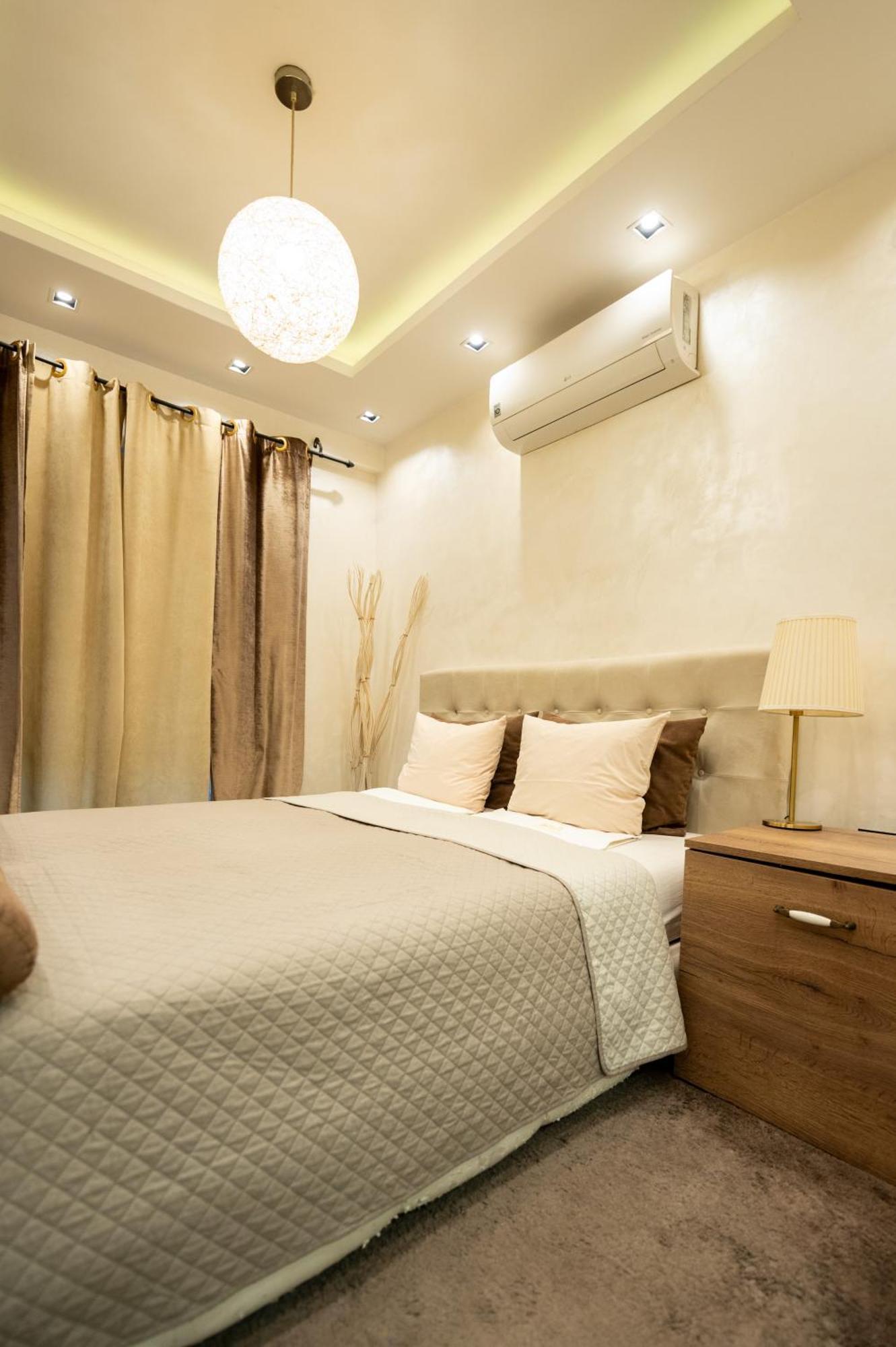 Central Business Apartments Jacuzzi Belgrad Dış mekan fotoğraf